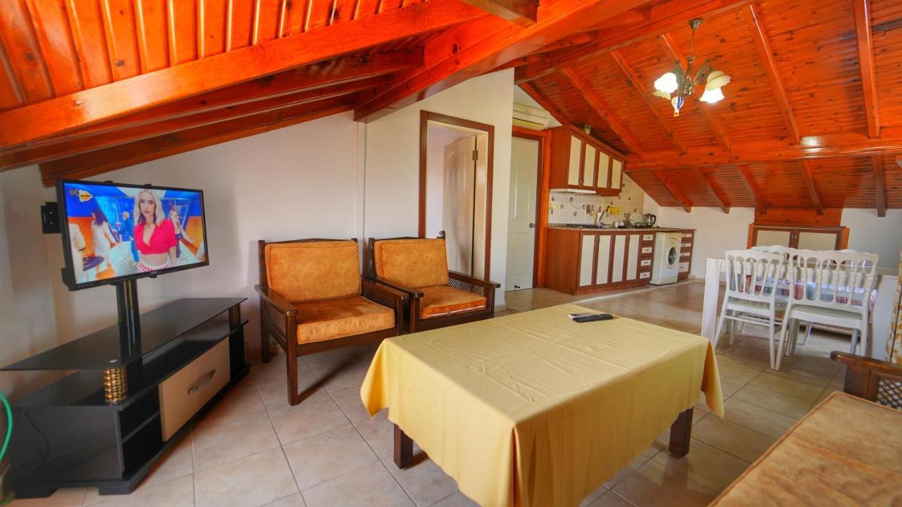 Yücel Hotel Fethiye Exterior foto